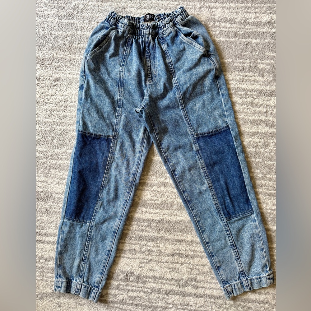 BDG Urban Outfitters high rise mom jeans